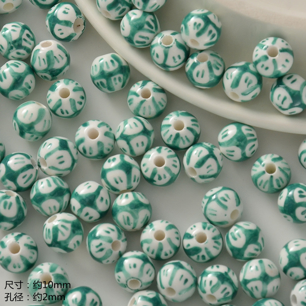 santa & apple ceramic beads